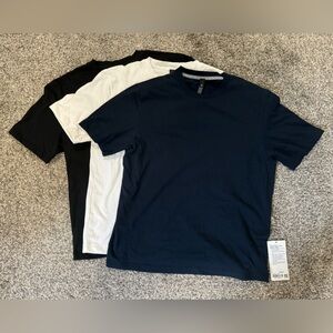 3 Lululemon Soft Jersey Short Sleeve Shirts Large